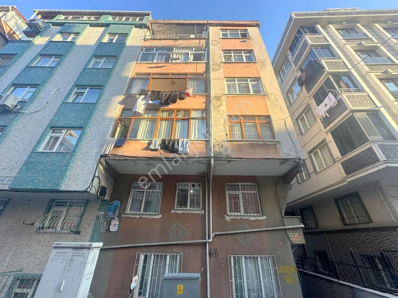 Tutar Emlak Muhameddiye Cami Yakını Full Masrafsız 4.kat Daire ( Kaçak Yok