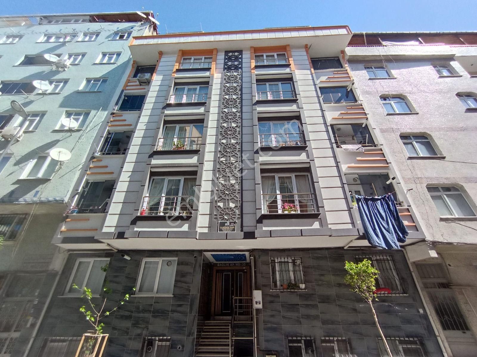 Tutar Emlak Dan Hürriyette 5 Yıllık Binada 4+1 Mühteşem Lüx Dublex Daire