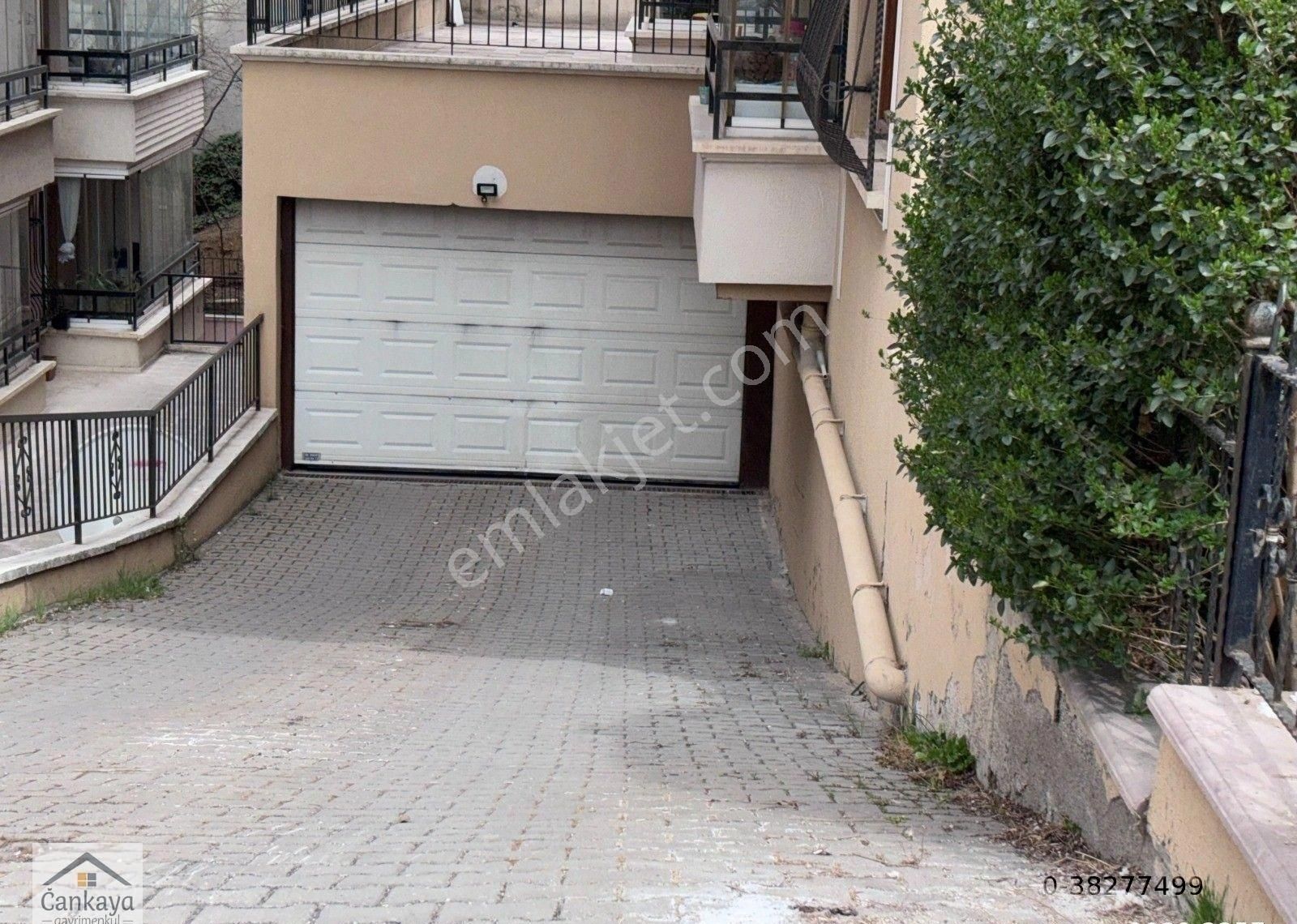 Çankayadan Malazgirt Bulvarı Yanı Kabil Caddesi Paraleli Asansörlü Özel Teraslı 3+1 Kombili K.garaj