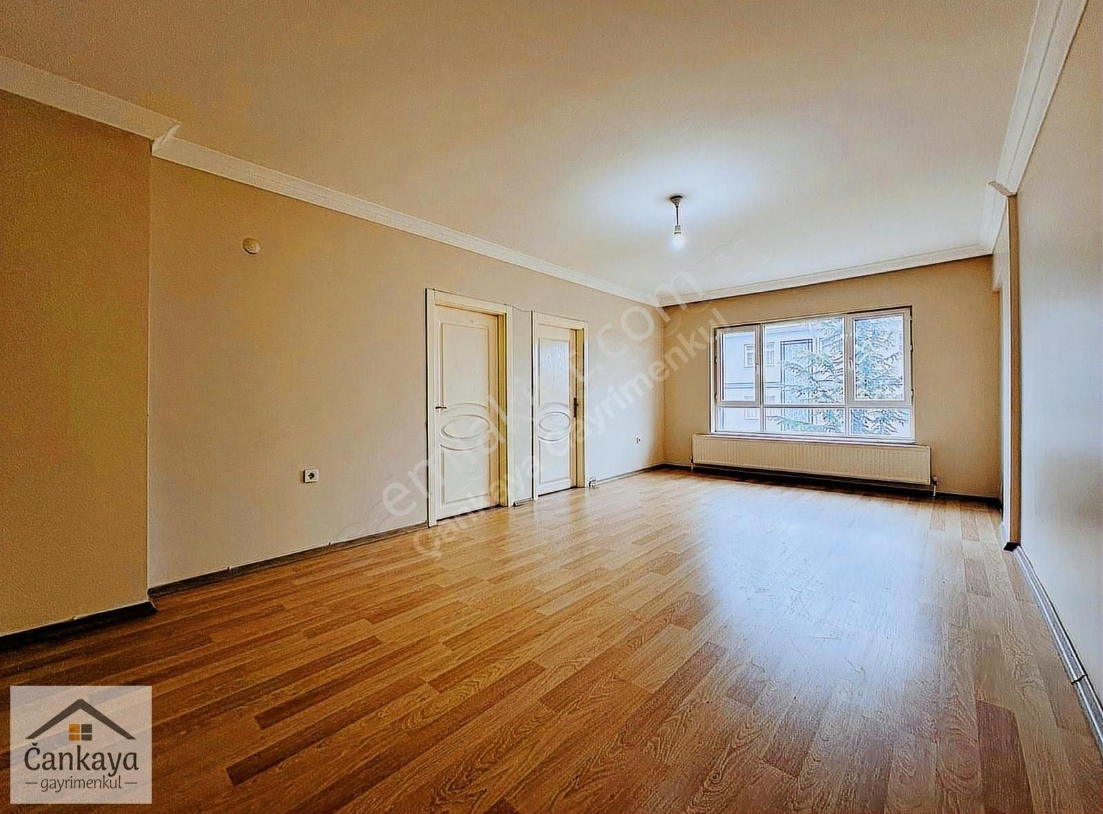 Çankayadan Sinan Caddesi Yanı Mantolamalı Katta 3+1 Süper Lüxxx