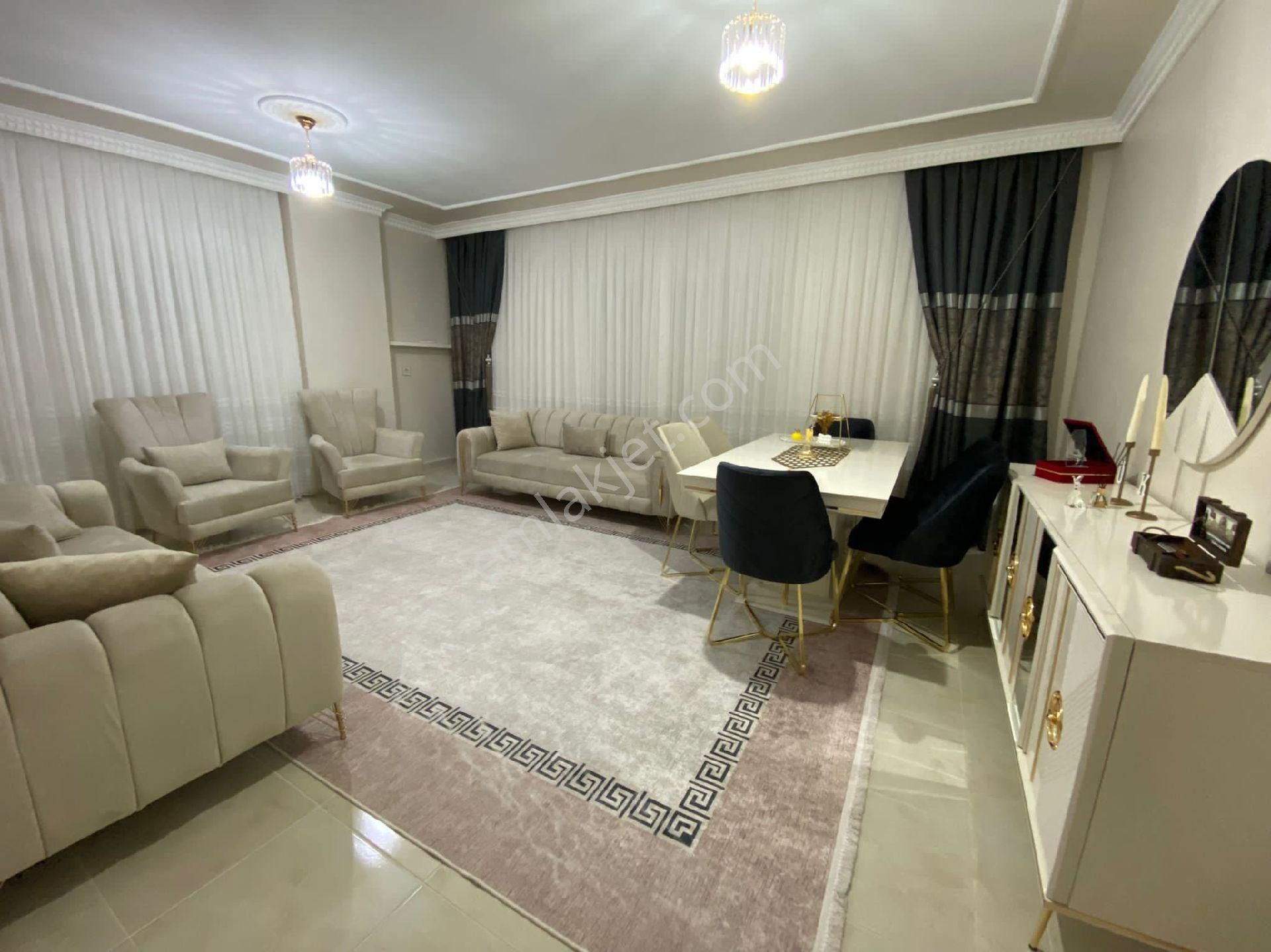 Özkılıç Emlaktan Satılık Daire