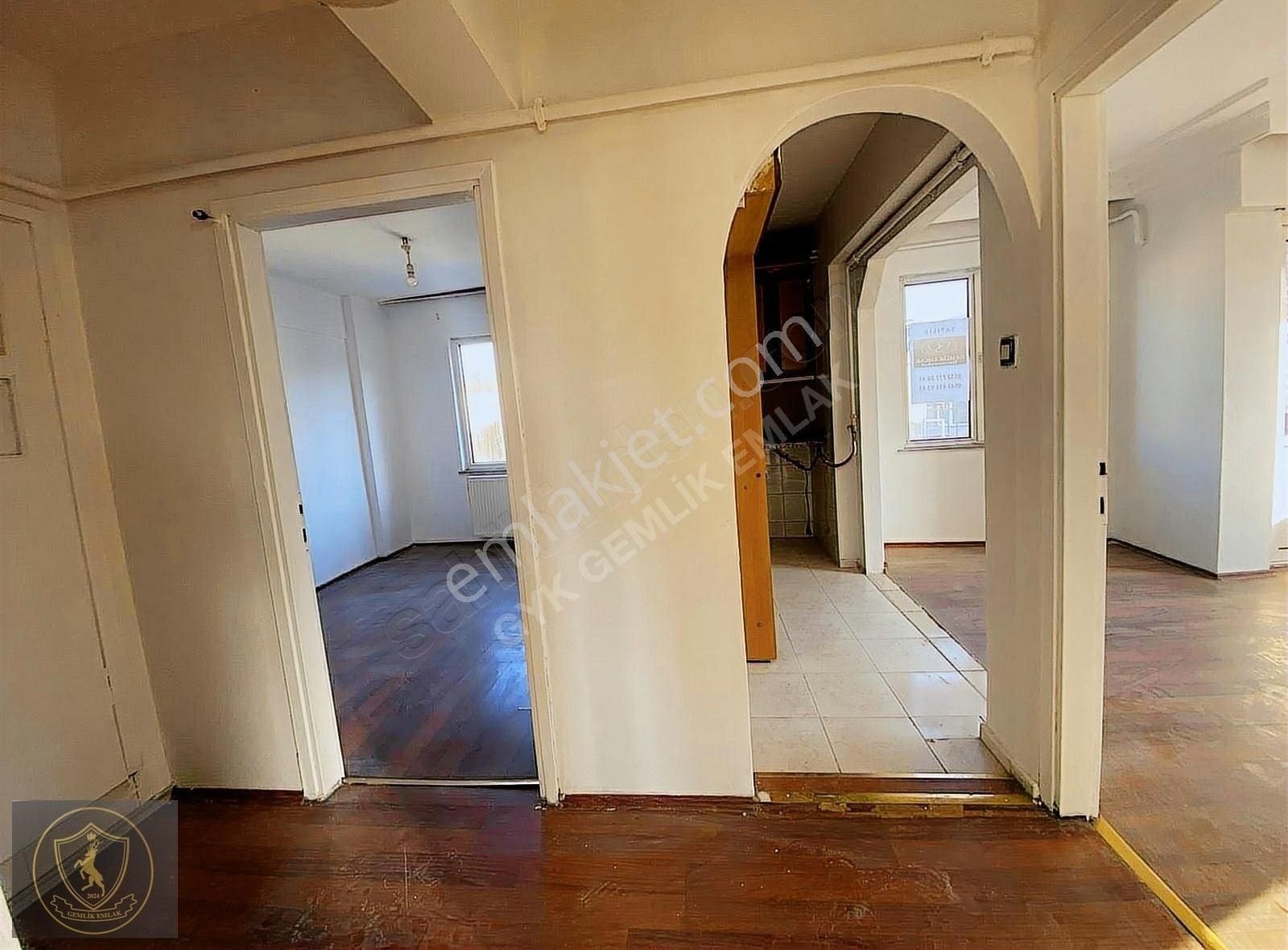 2+1 Gemlik Merkez Önü Açık Kendine Ait Teraslı Daire - Görsel 21