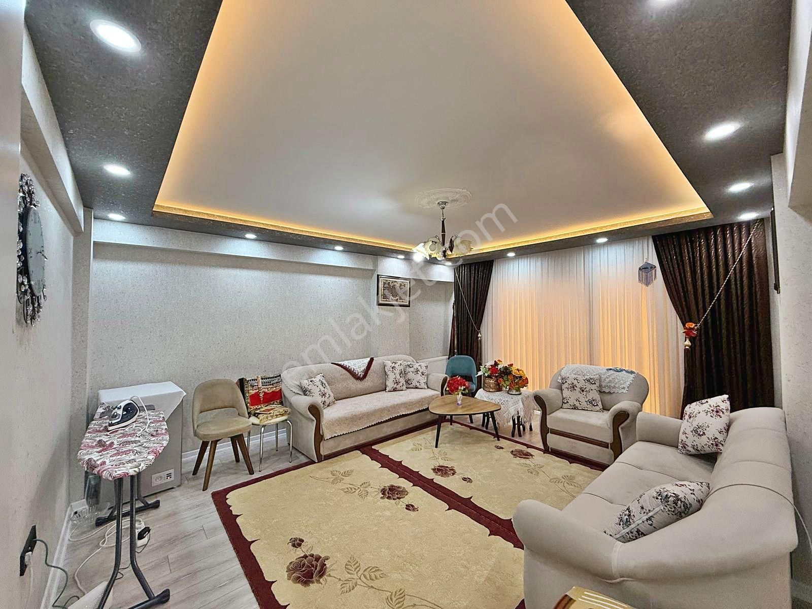 Evim Ankara 'dan Atapark Mahallesinde Yapılı Yeni Binada Manzaralı 3+1 Daire