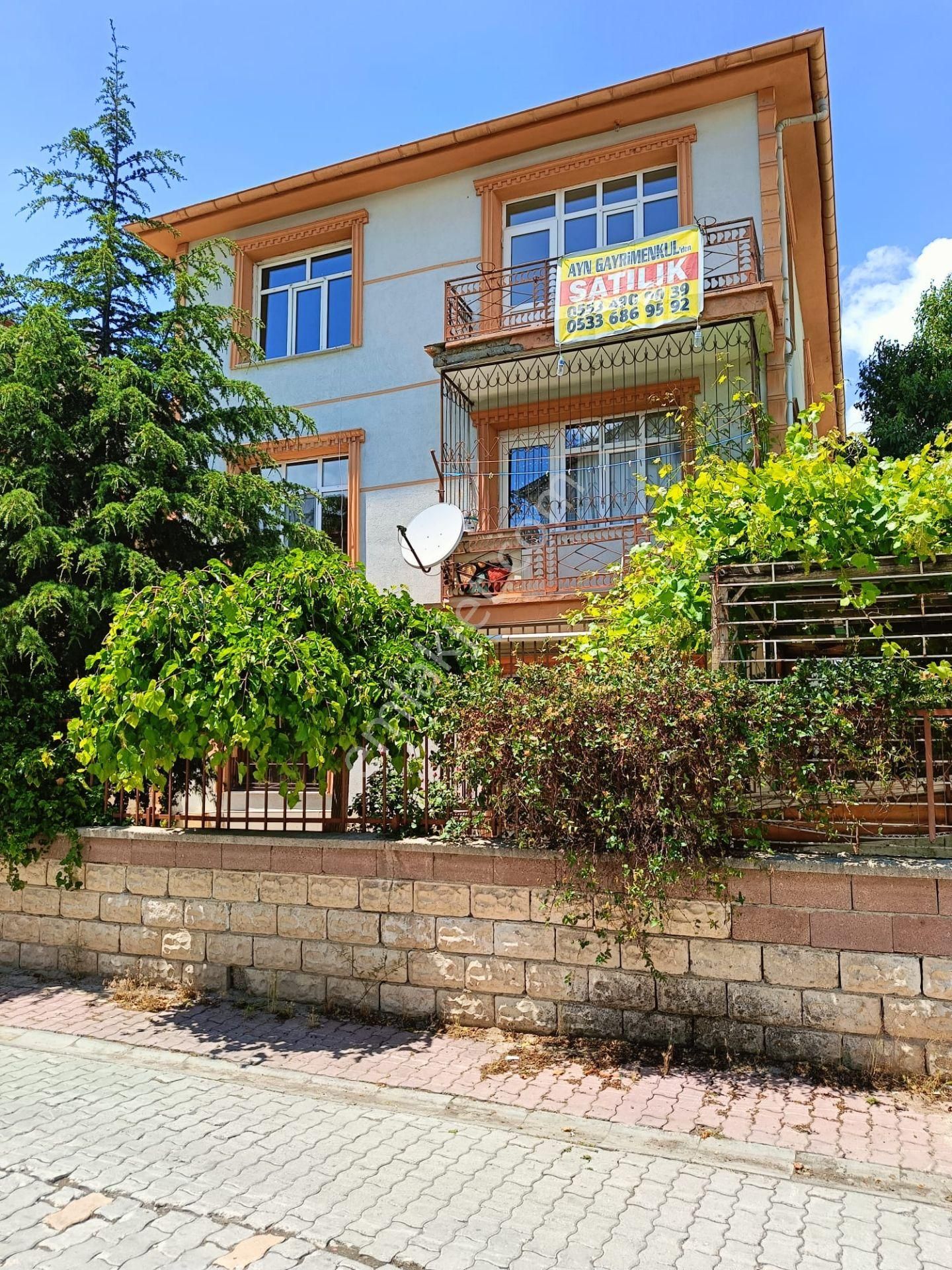 Fatih Mah. Satılık 3/3 3 + 1 Satılık Daire