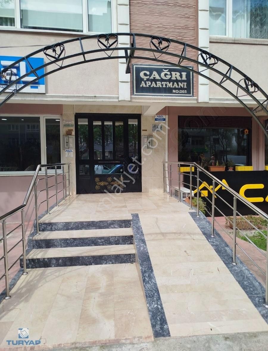 Harika Konumda Eşyalı 2+1 Kiralık Daire