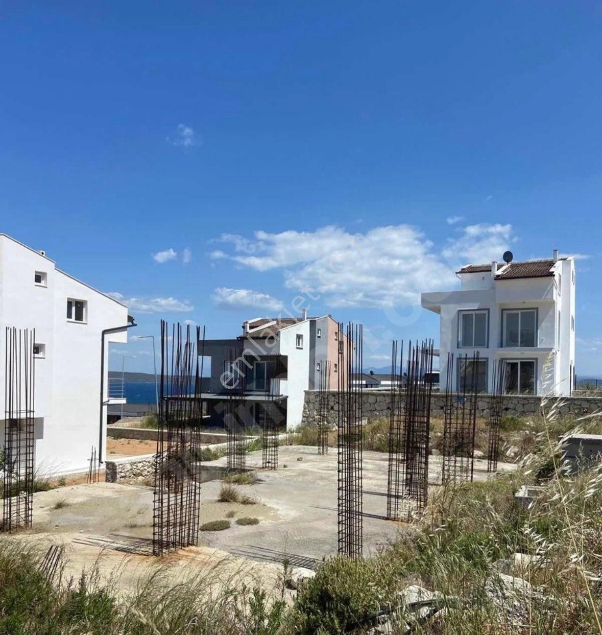 Sahibinden Temeli Atılmış Villa Arsası