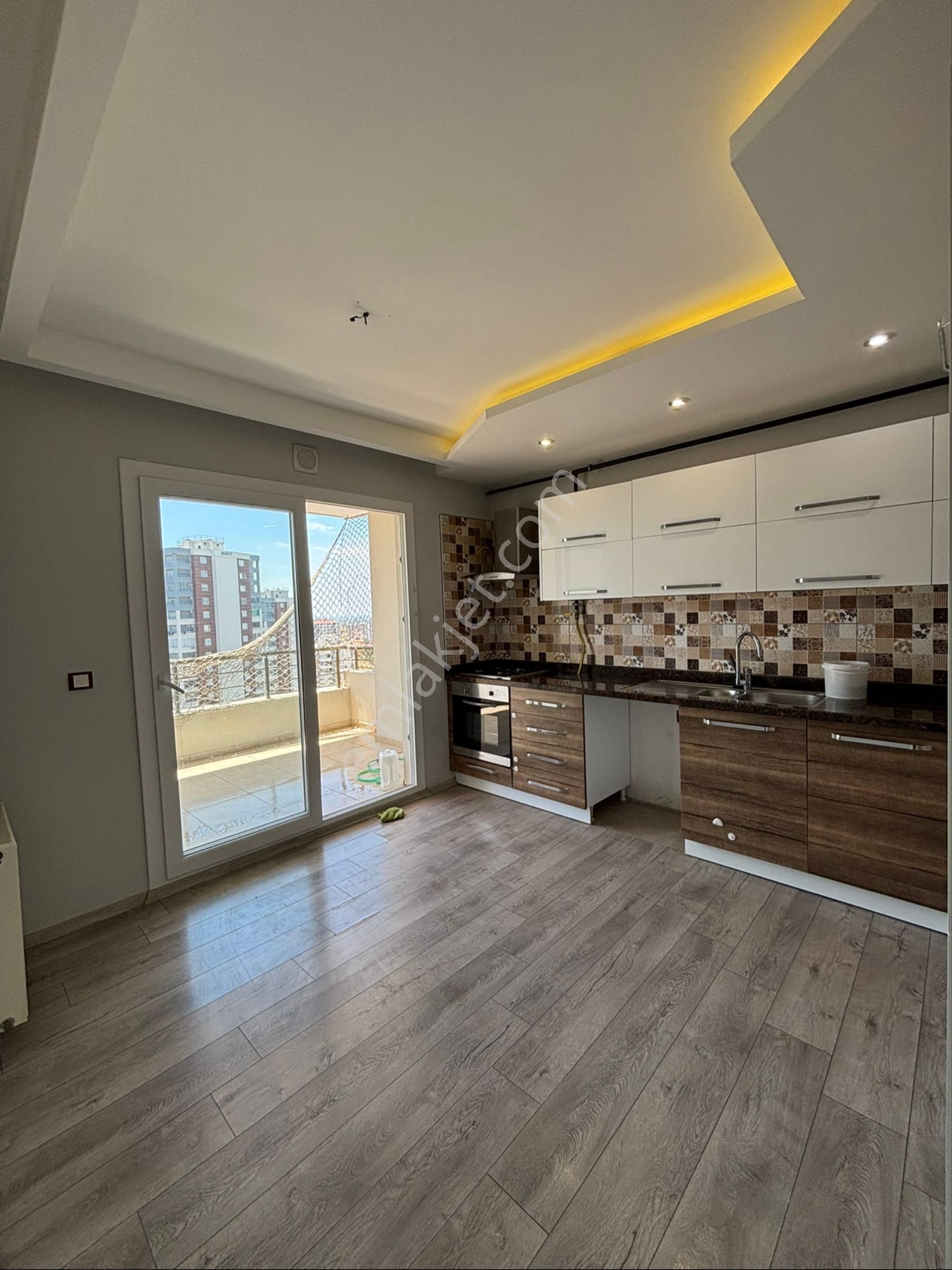Yüzüncü Yılda Tertemiz 3+1 Kiralık Daire