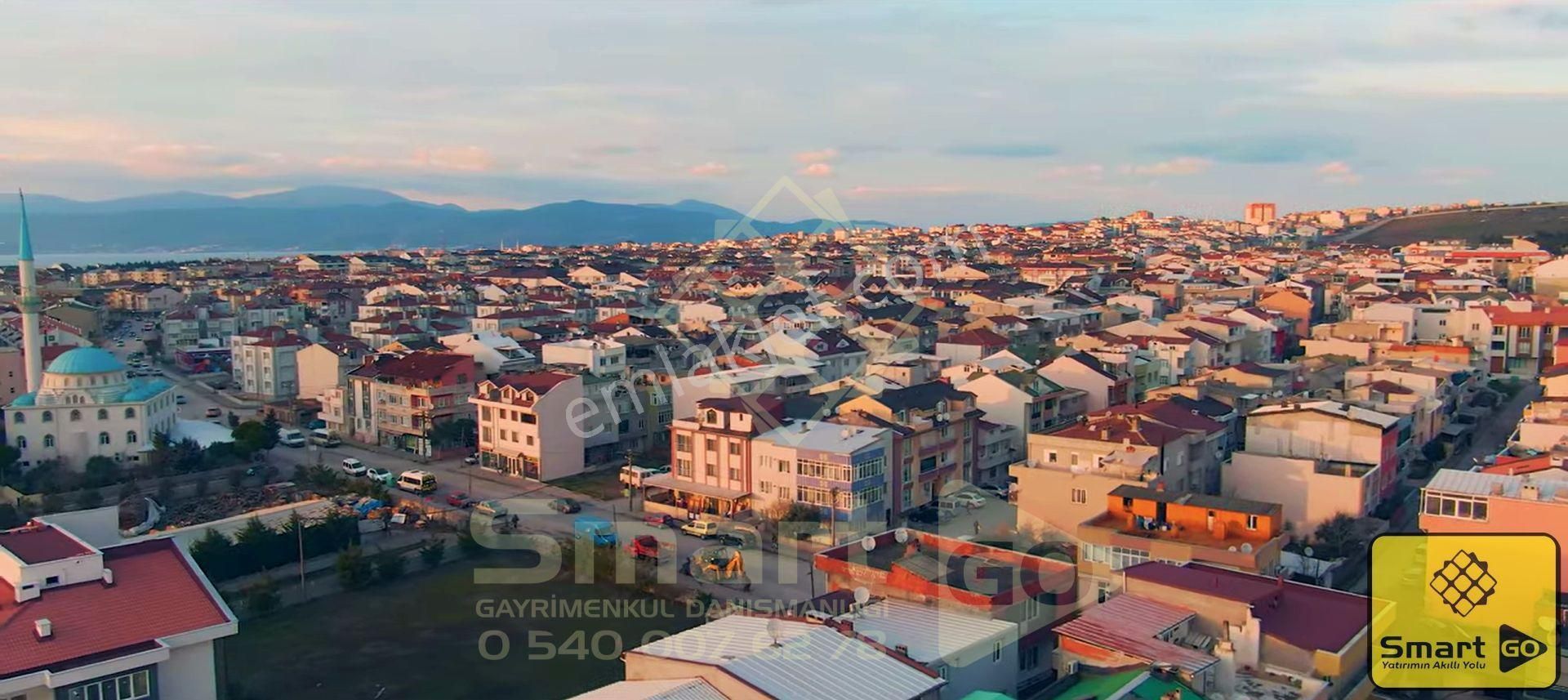 İhsaniye'de 2+1 Eşyalı Kiralık Daire