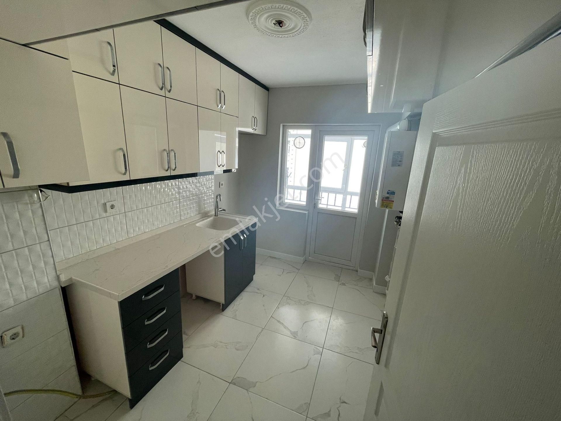 Sincan Pınarbaşı Mh. 3+1 Bağımsız Ara Katta Full Yapılı Daire
