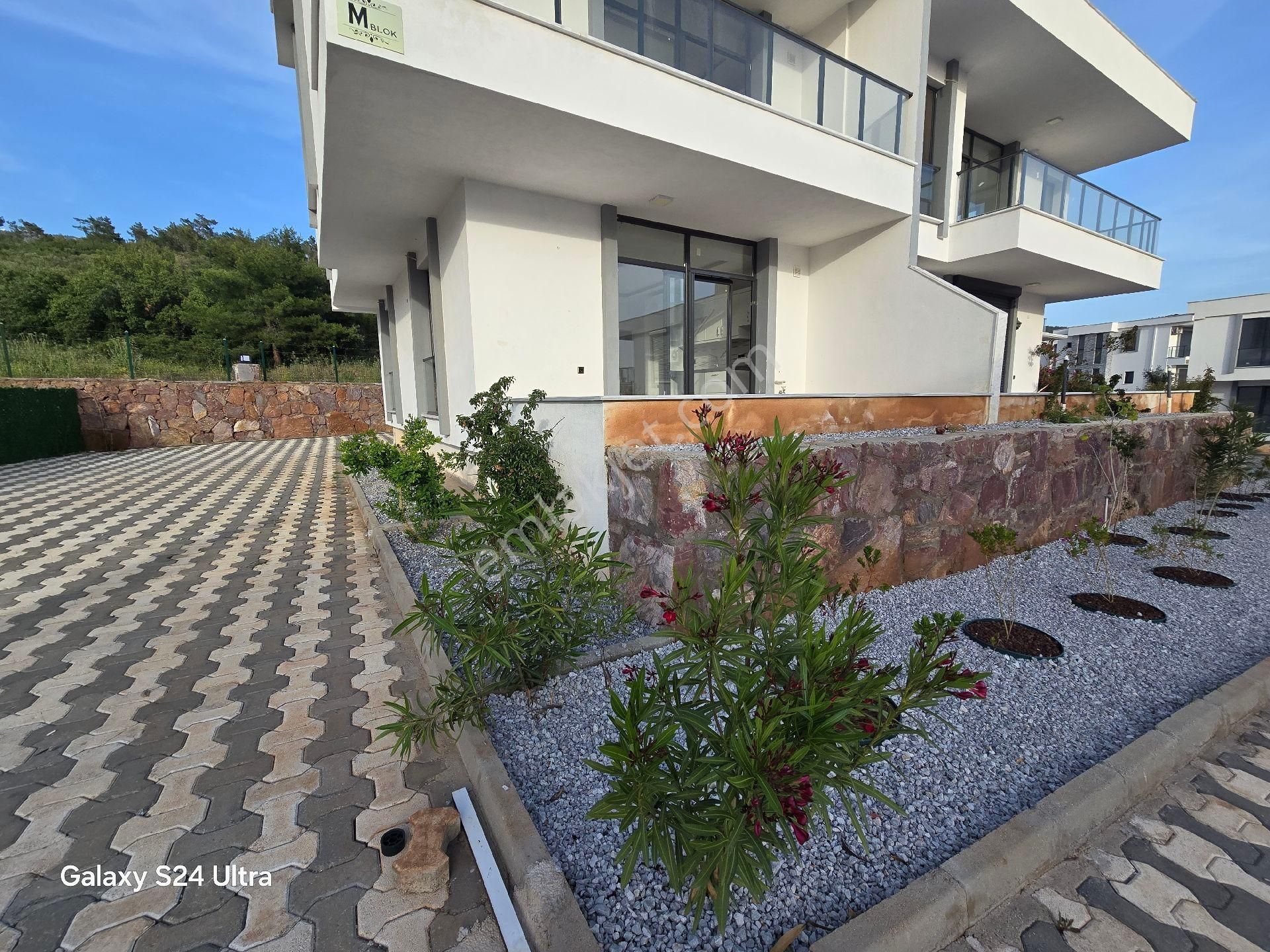 Didim Akbük'de Havuzlu Sitede Deniz Manzaralı Lüks Daireler - Görsel 6