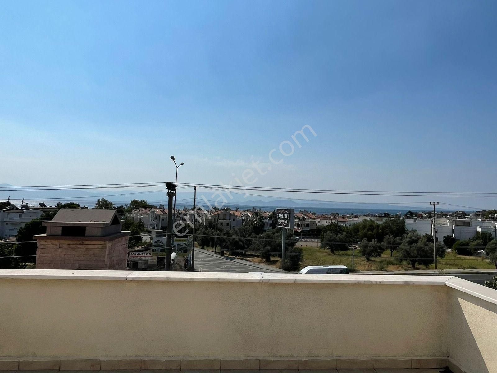 Çamlıbel'de Denize Yakın Site İçerisinde 3+1 Kiralık Villa