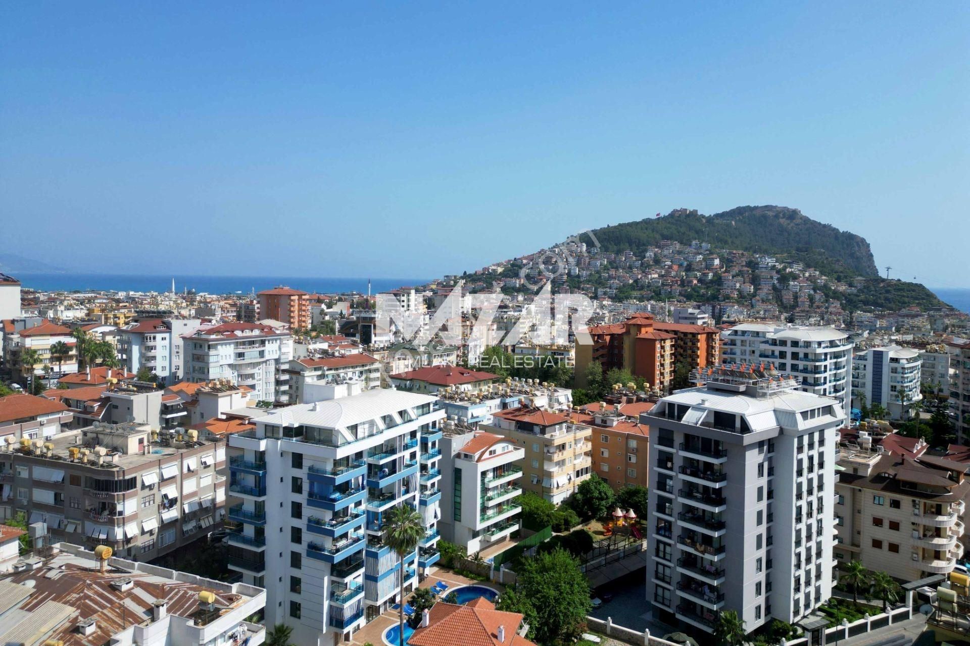 Alanya Saray’da Satılık 3+1 Eşyalı Bahçe Dubleks Daire