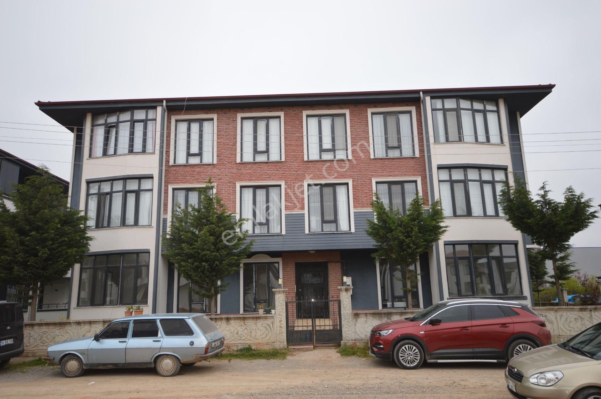 Karasu Da Uygun Fiyatlı, Masrafsız Ve Merkezde 3+1 Daire Şansı!
