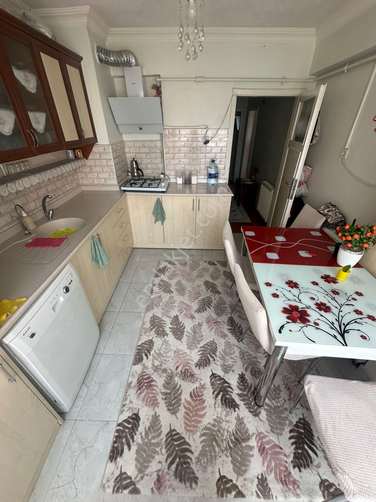 Aslan Emlak'tan Ara Katta Yatırıma Uygun Satılık Daire