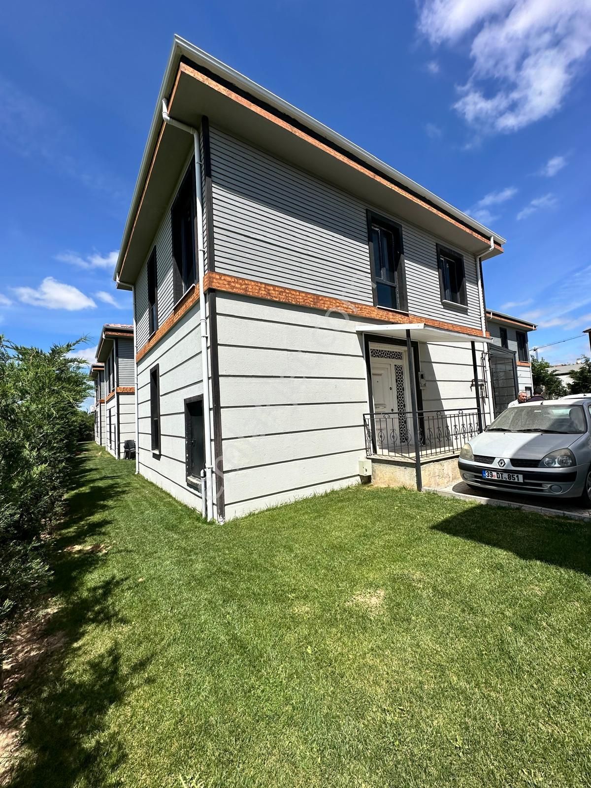 Orbeyden Önerler'de Site İçi Müstakil Villa !