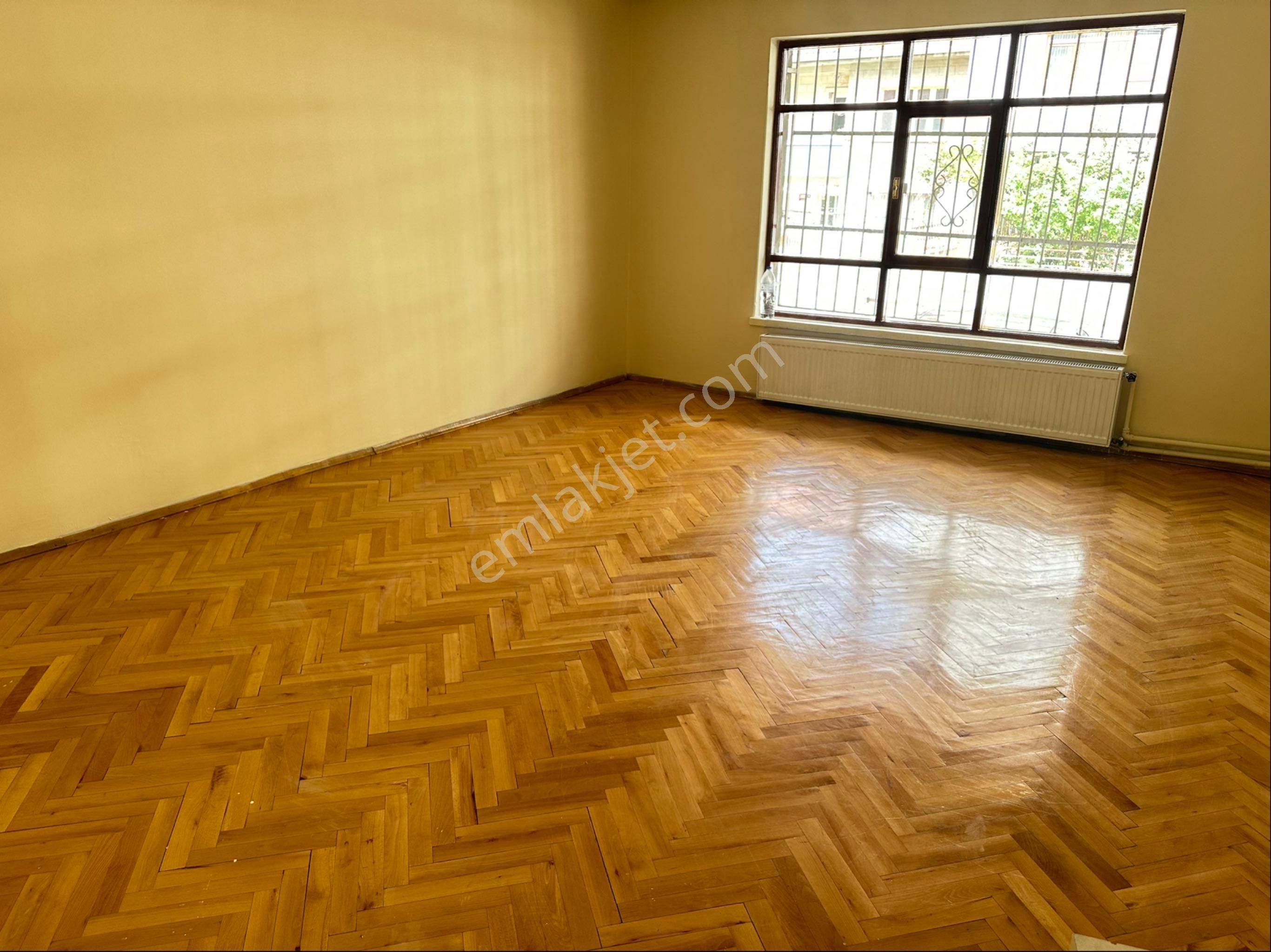 Yenimahalle Coşkun Sokak 3+1 Bağımsız Salon Kiralık Daire