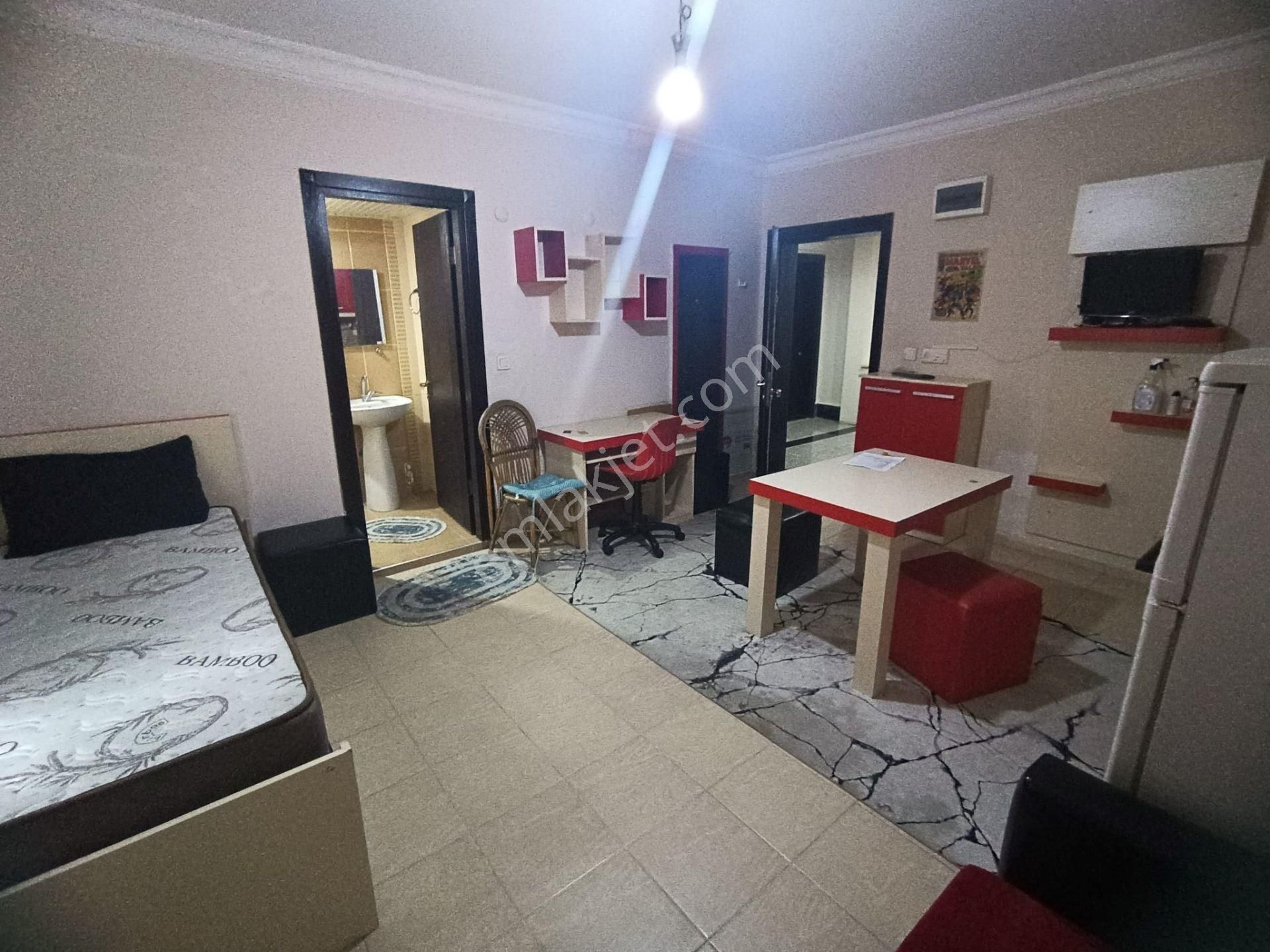 Isparta Merkez Fatih Mahallesi Kiralık 1+0 Apart