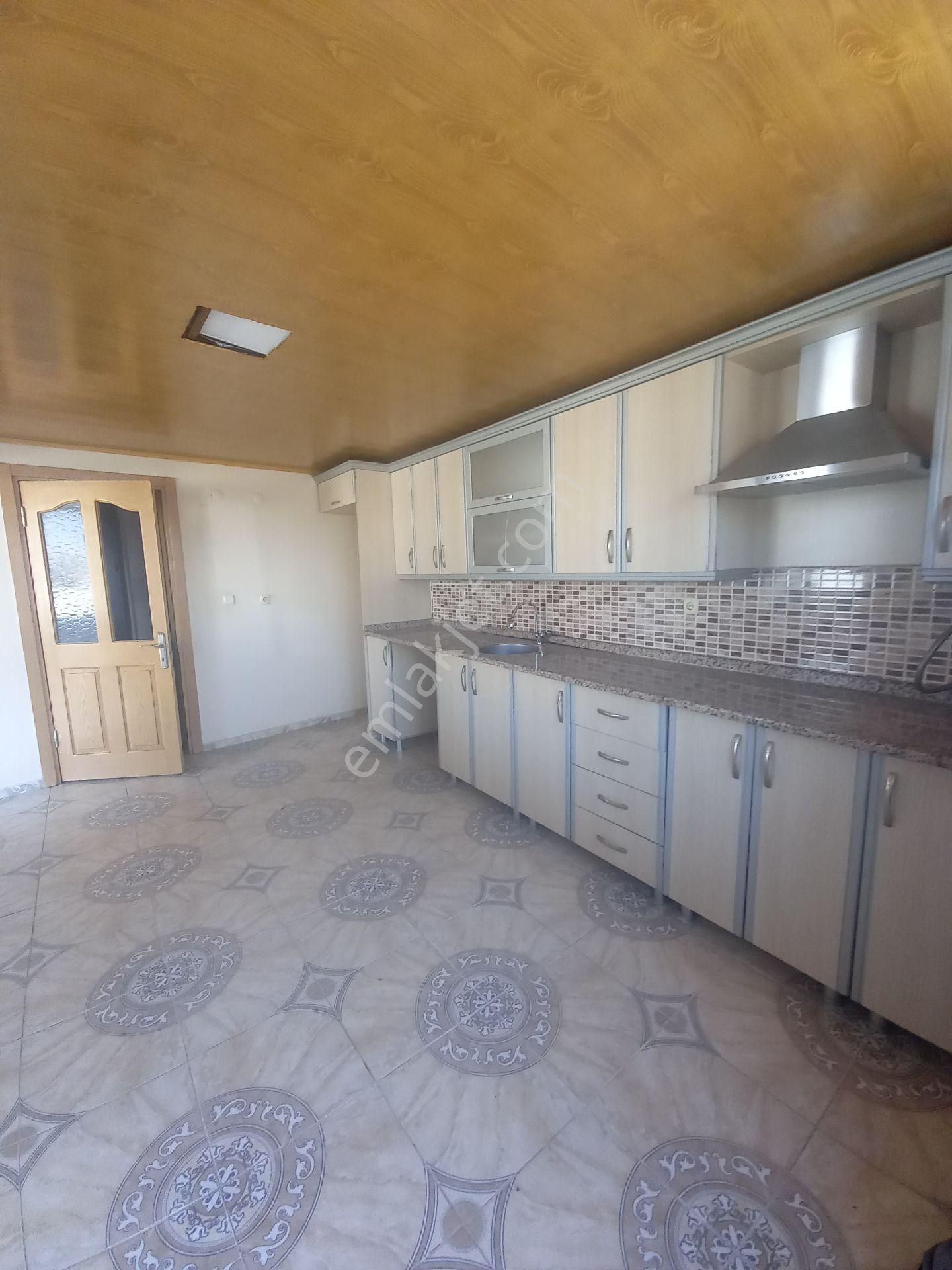 Buca Göksu Mah. 120 M2. D.gazlı Kiralık 3+1 Daire