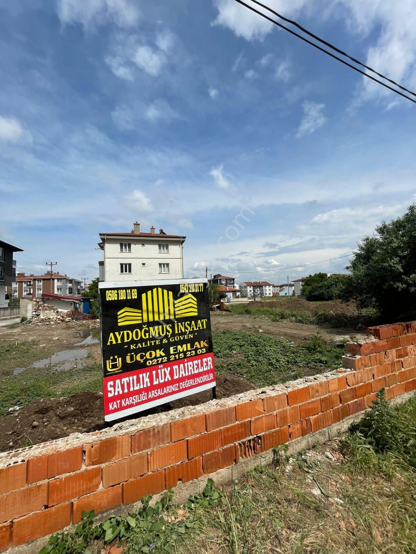 Afyon Üçok Emlaktan Mareşal . F Çakmak Mah Satılık Topraktan Sıfır Lüx 2+1 Daireler - Görsel 2