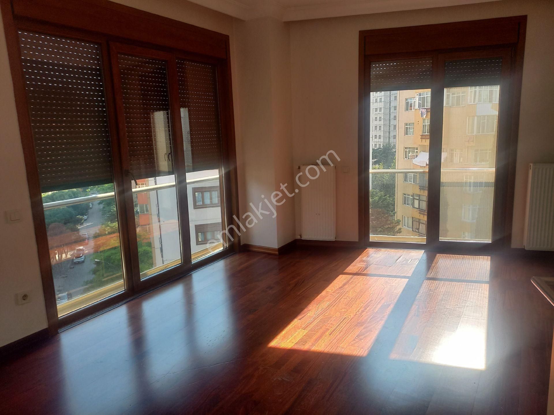 Bostancıda 2+1 73m2 Net 7 İnci Katta Kiralık Daire