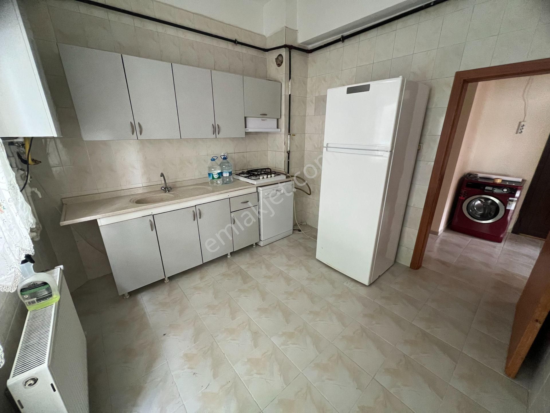 Cihandan Şehit Kubilay Selim Cadde Üzeri Uygun Fiyat 3+1 Kiralık