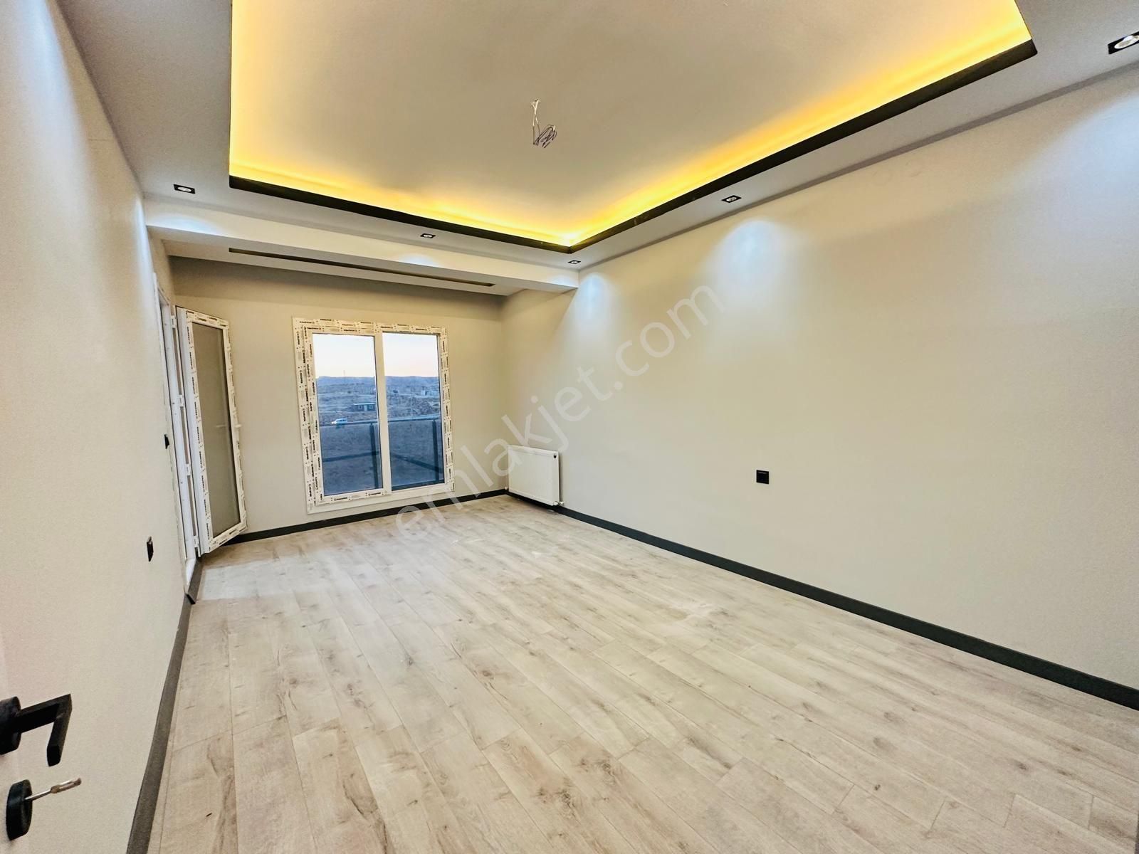 Dinç Emlaktan Satılık Ultra Lüks 3+1 Daire - Görsel 6