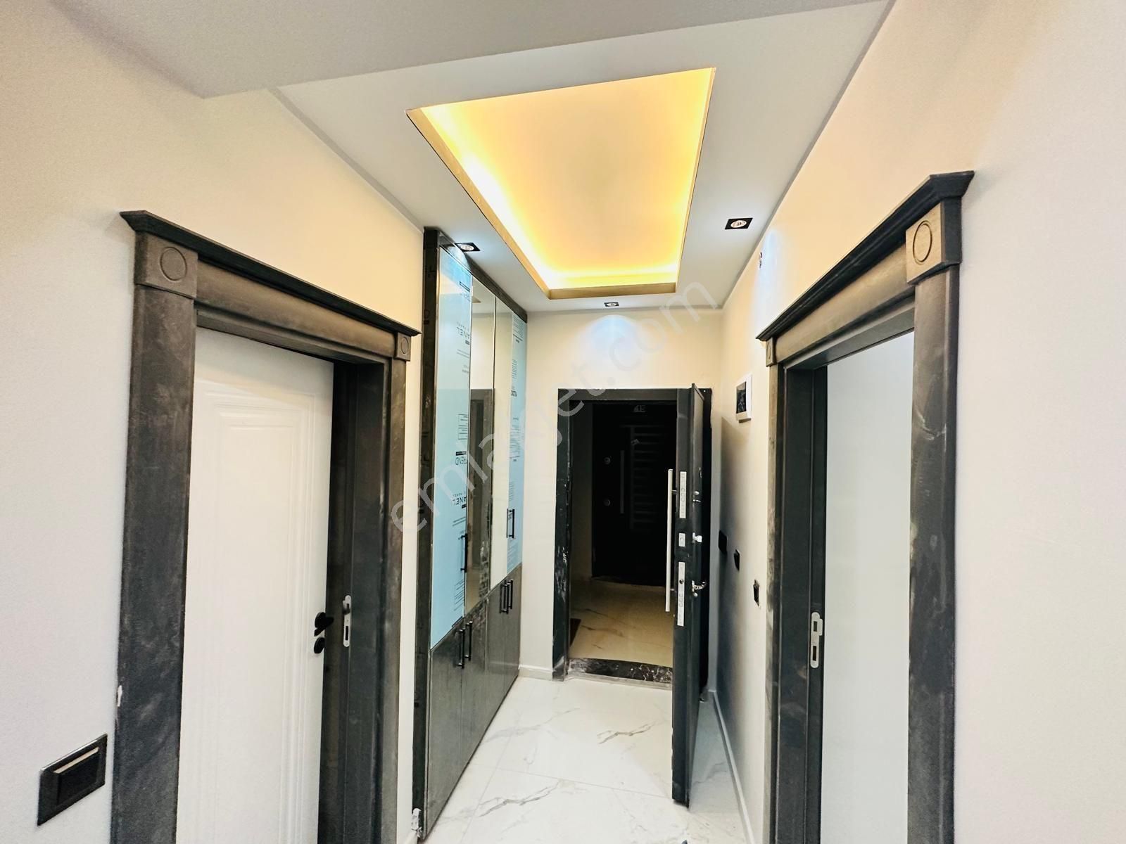 Dinç Emlaktan Satılık Ultra Lüks 3+1 Daire - Görsel 5