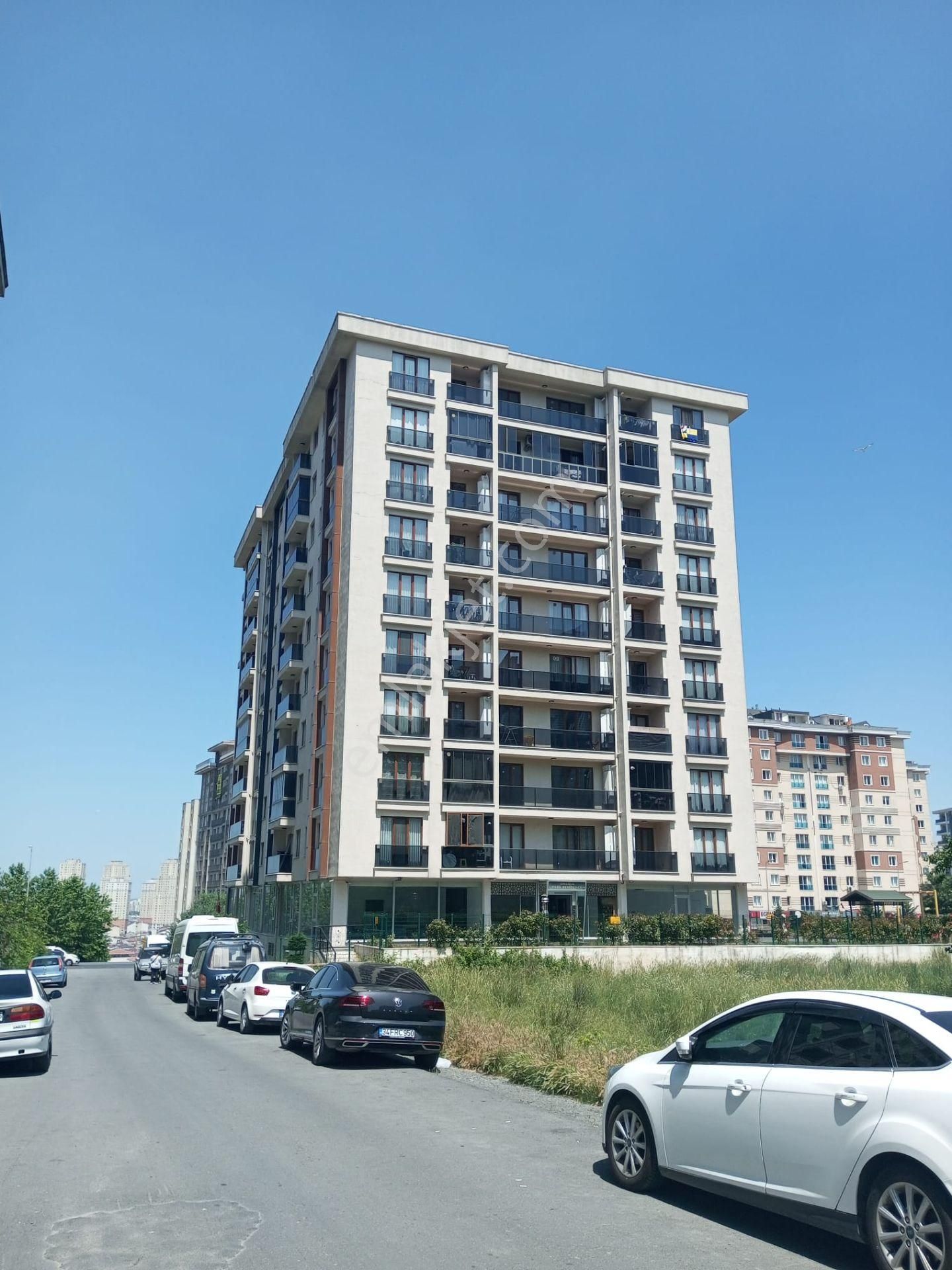 Esenyurt Beylikdüzü Siteler Bölgesi Metrobüse Çok Yakın 1+1 Kiralık Daire