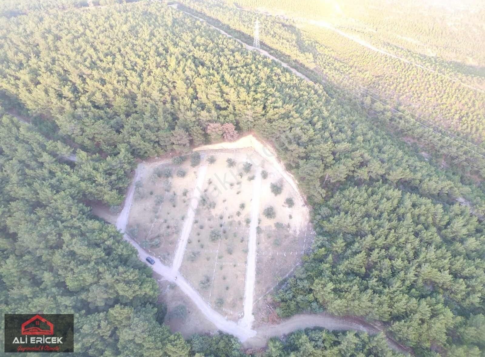 Bornova Çiçekliköy"de Emsalsiz Konumda Bahçe - Görsel 8