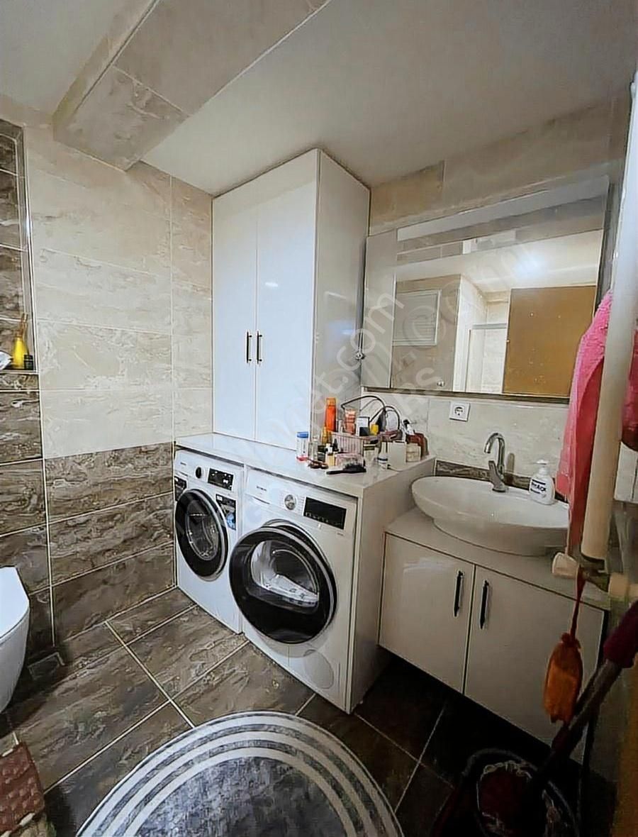 Net 180 M2 Kullanımlı Satılık Teras Dubleks Fikrialtay Da - Görsel 4