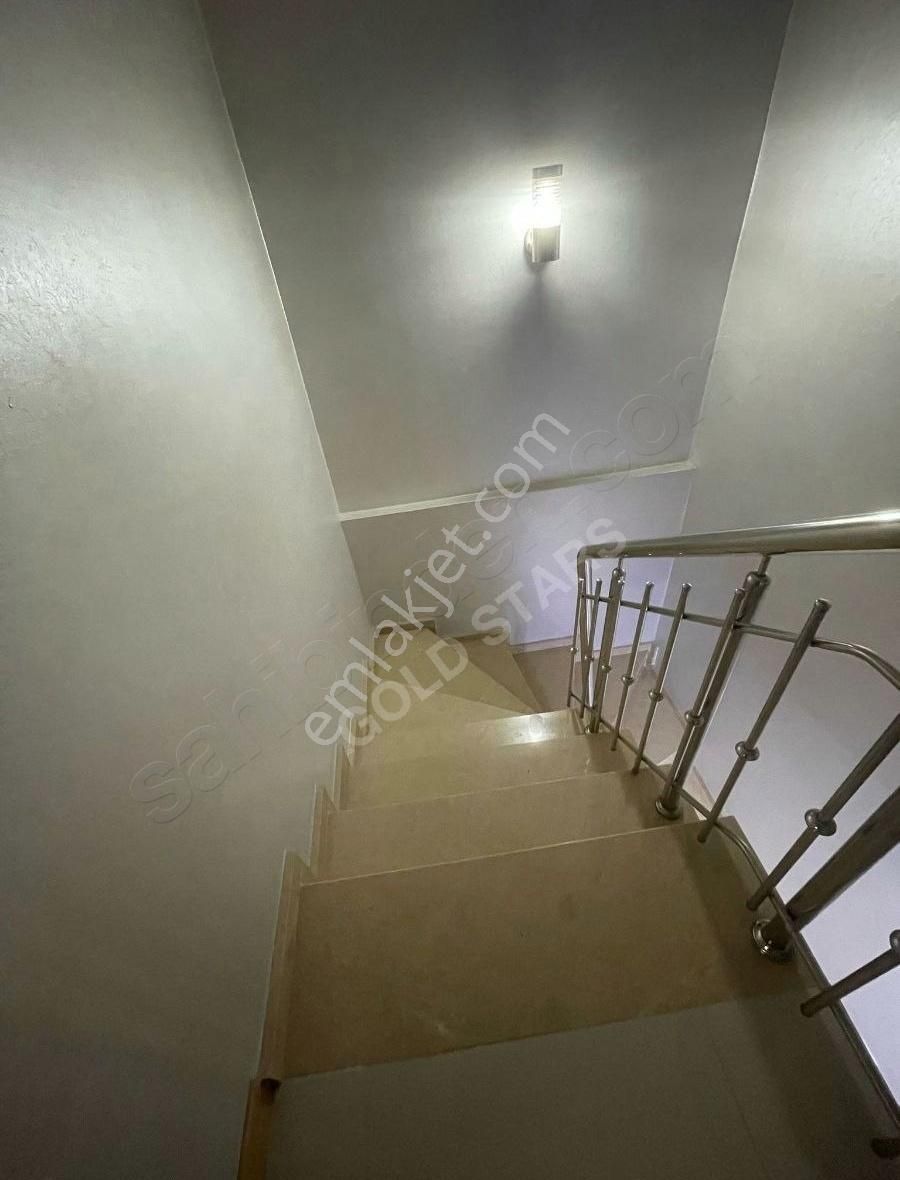 Net 180 M2 Kullanımlı Satılık Teras Dubleks Fikrialtay Da - Görsel 12