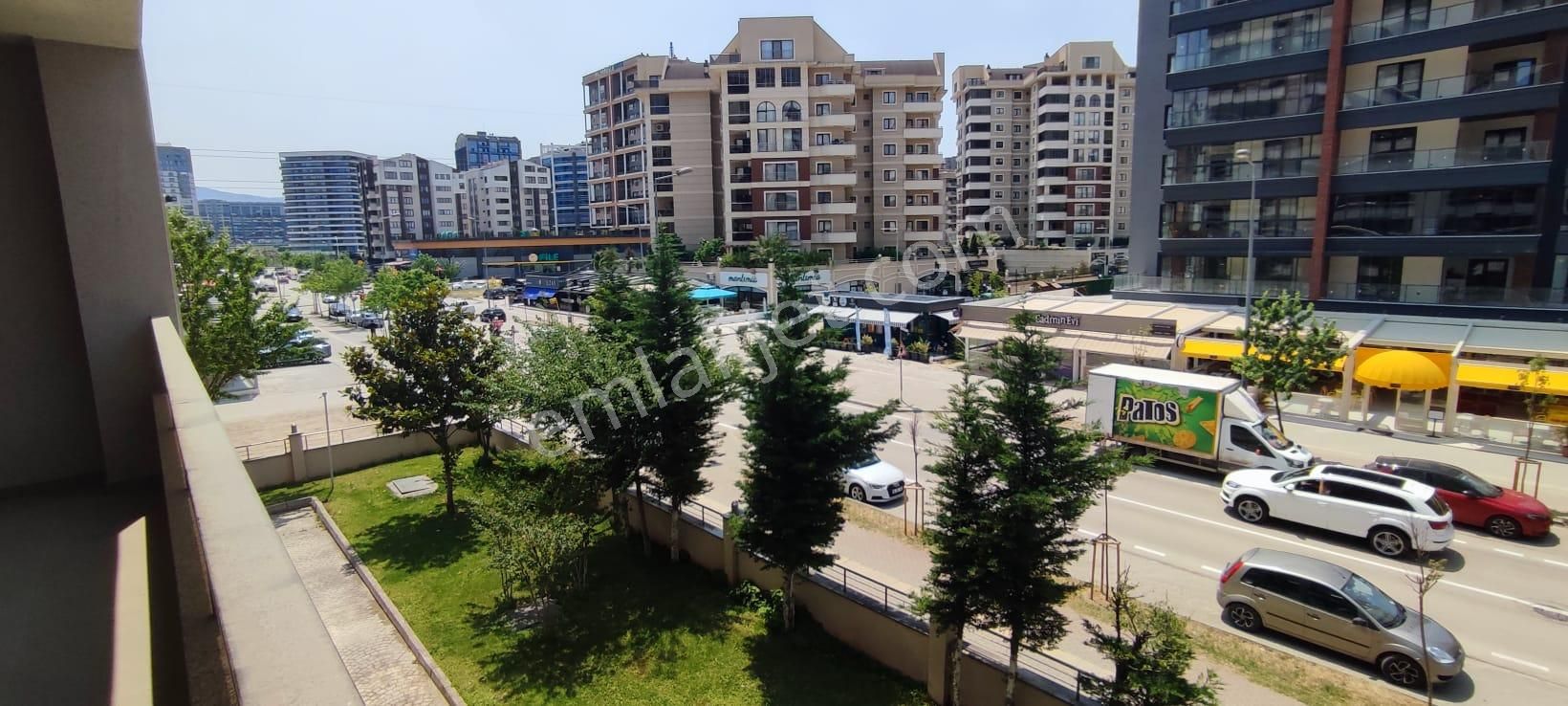 Bursa Nilüfer 23 Nisan Mahallesinde Eşyalı Kiralık Daire