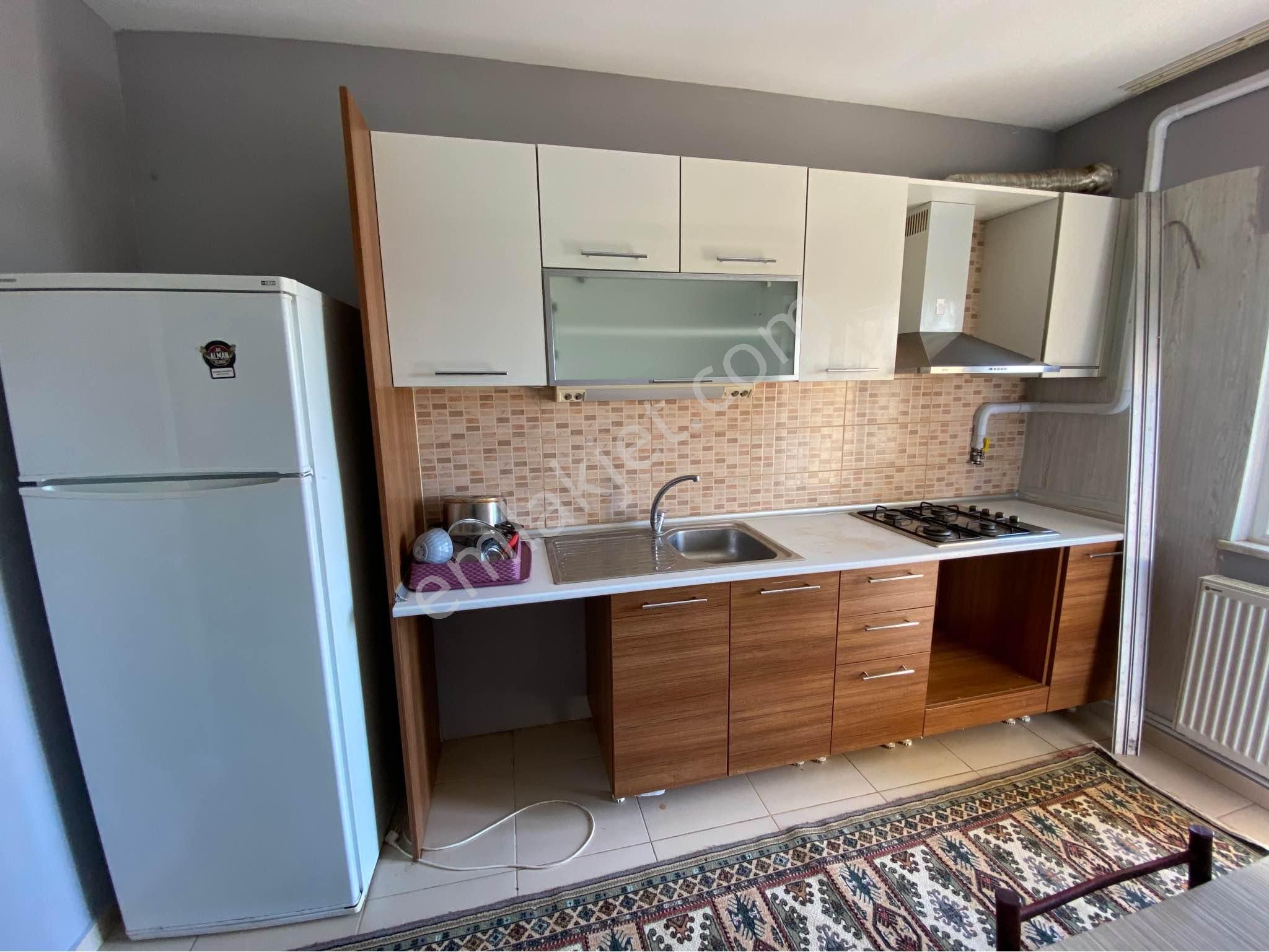 Ege Emlaktan Havuzlu Sitede Satılık 2+1 Daire