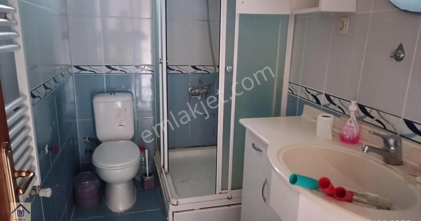 Birlik 406.sokak Üzeri,2+1,110 M2,kombili,balkonlu Daire