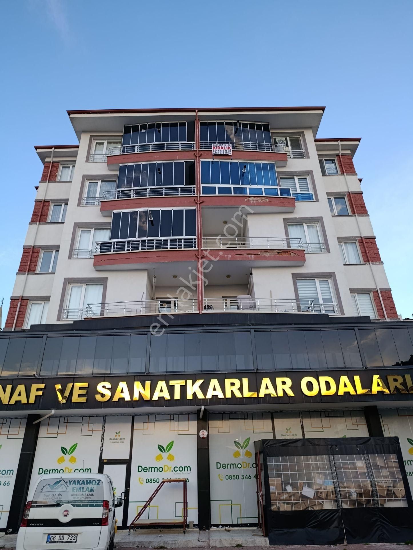 Yakamoz Emlak'tan Erdoğan Akdağ Mah. 2+1 Mutfak Ayrı Kiralık Daire