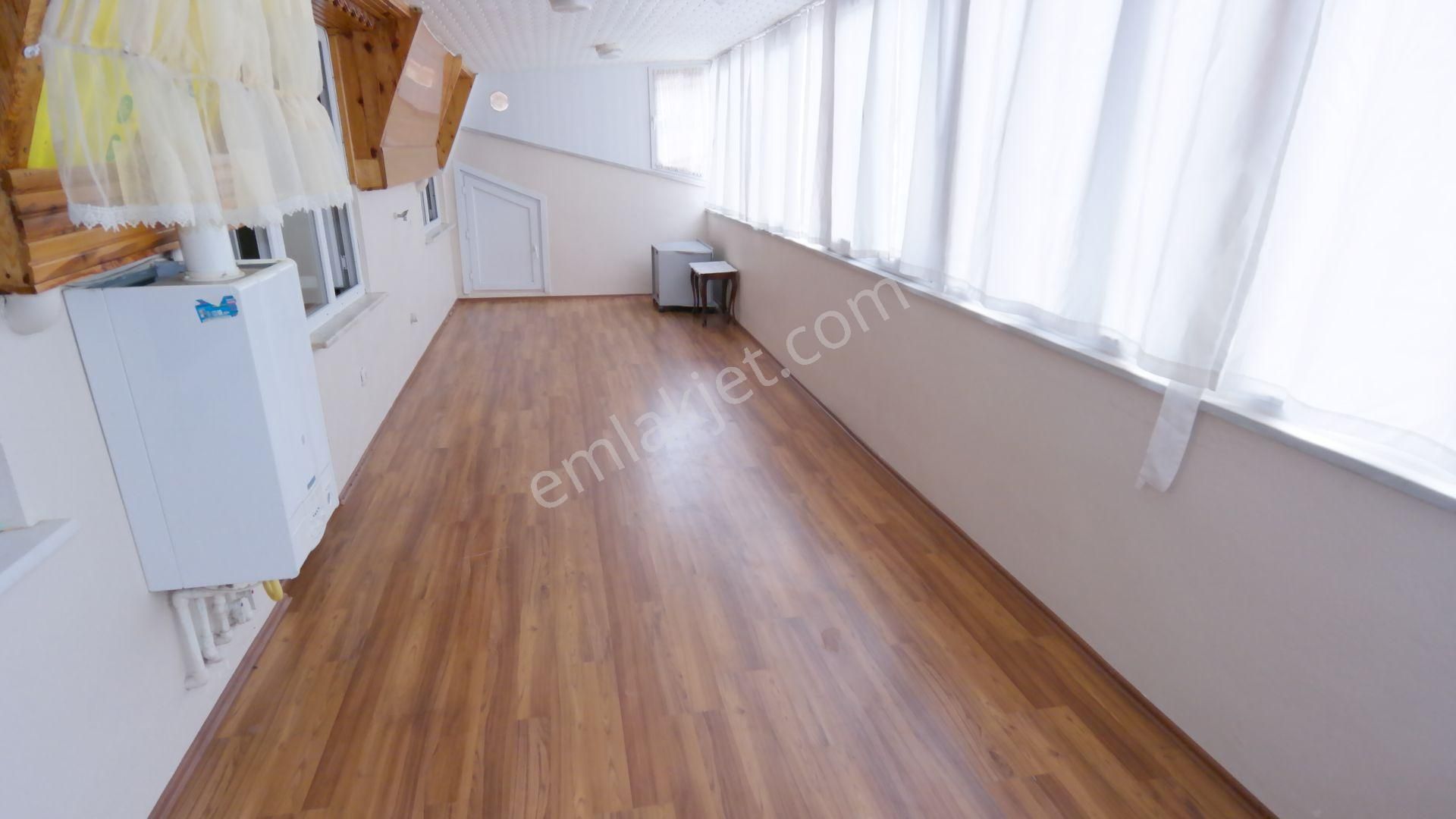Kiralık Daire Pendik Esenyalı Mahallesi