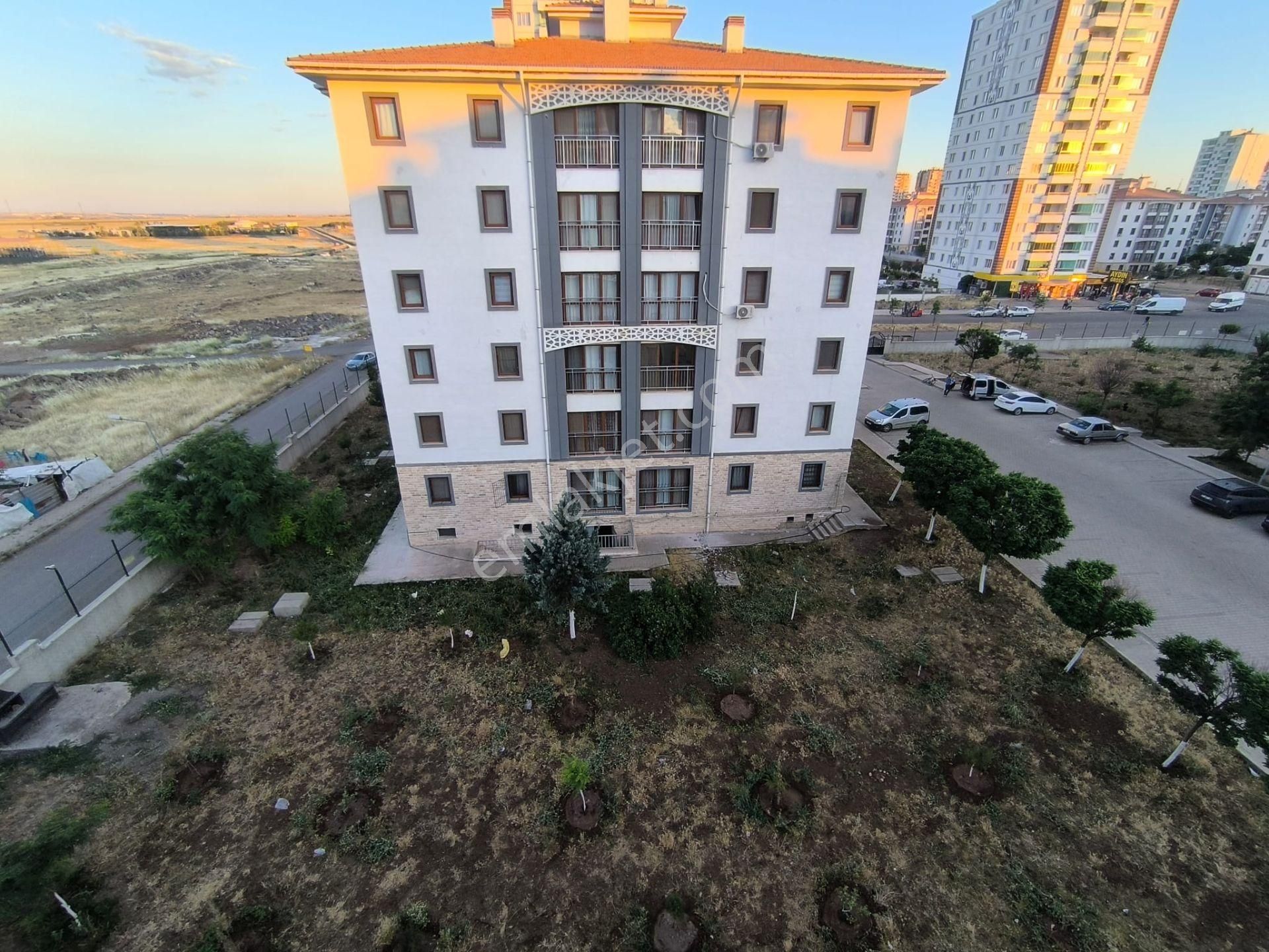 Makro Life Gayrimenkul Satıyor, Yenişehir Üçkuyular Toki 808 Konutları 2+1 Satılık Daire