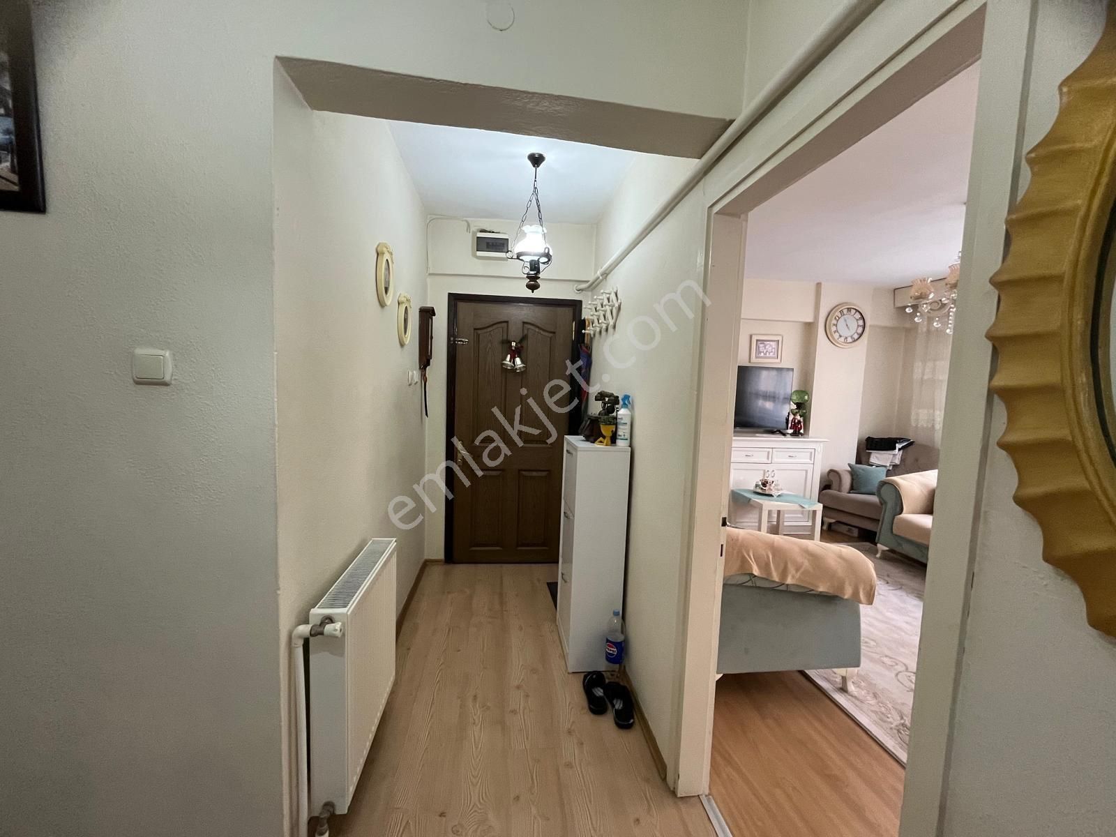 Fatihten Kayhan Da 2+1 100m 2 Doğalgakzı 2.kat Satılık Daire