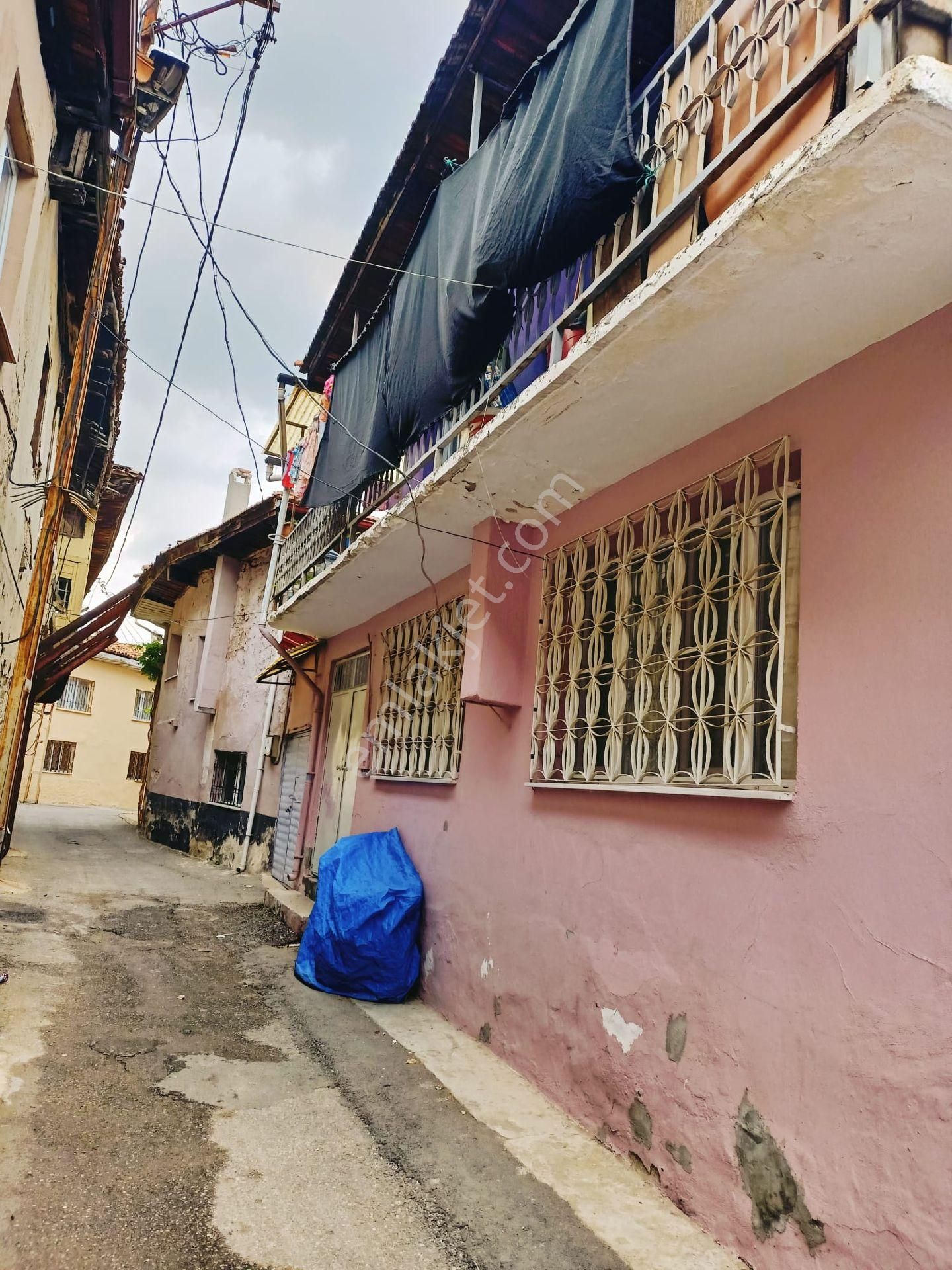 Sahıbınden 2 Katlı Merkezde Ev