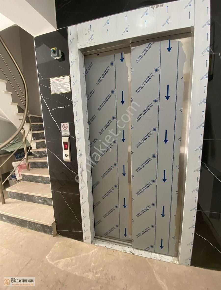 Işık Emlak Güvencesiyle Satılık Sıfır 1+1 Bahçe Kat