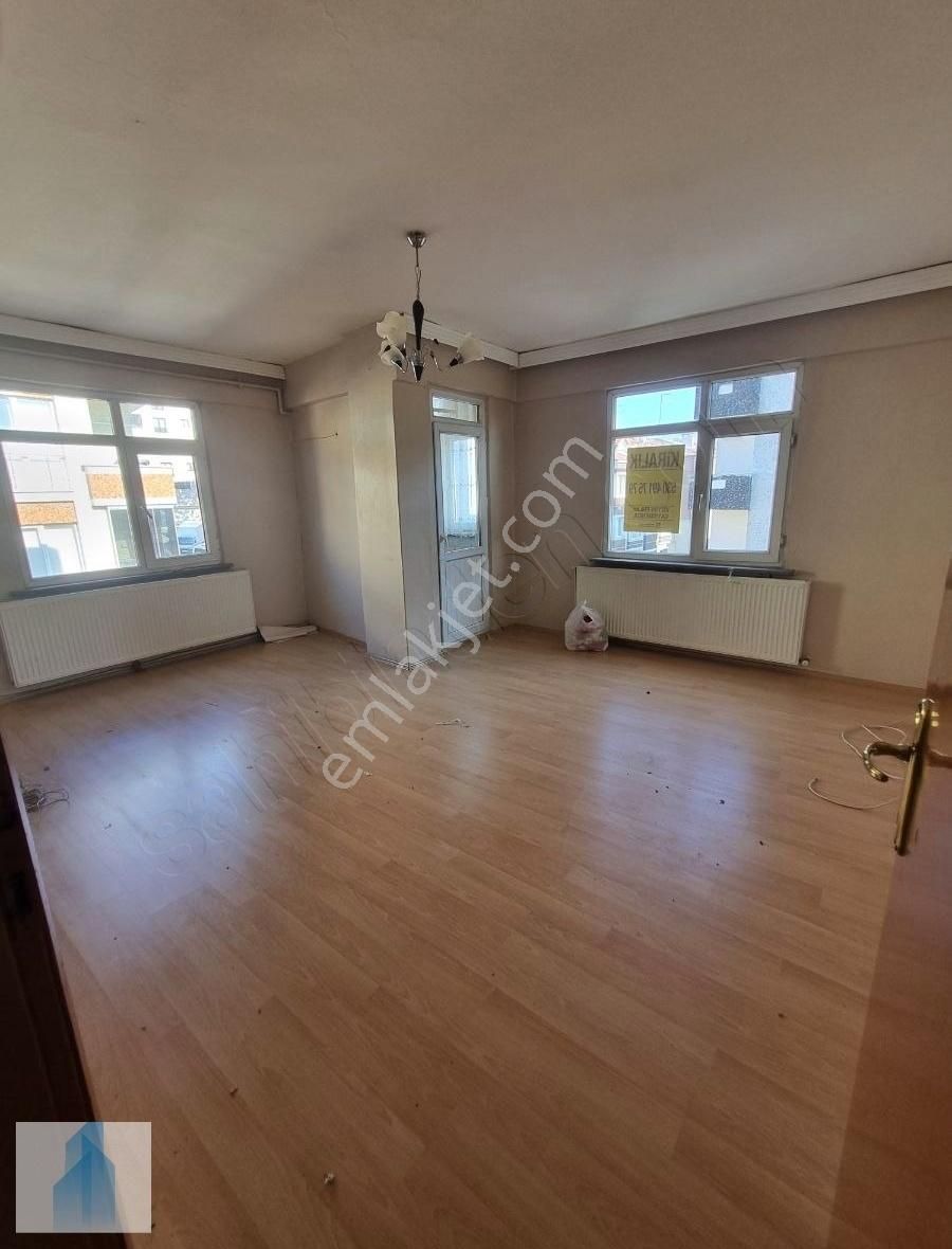 Güngören Güneştepe Mahallesin De Kiralık 2+1 85m² Daire