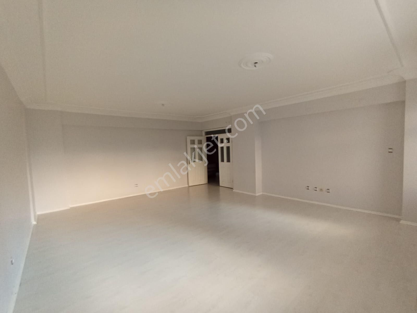 Diclekent Dünya Kavşağı Civarı Süper Konumda Kiralık Daire Uygun Fiyatlı