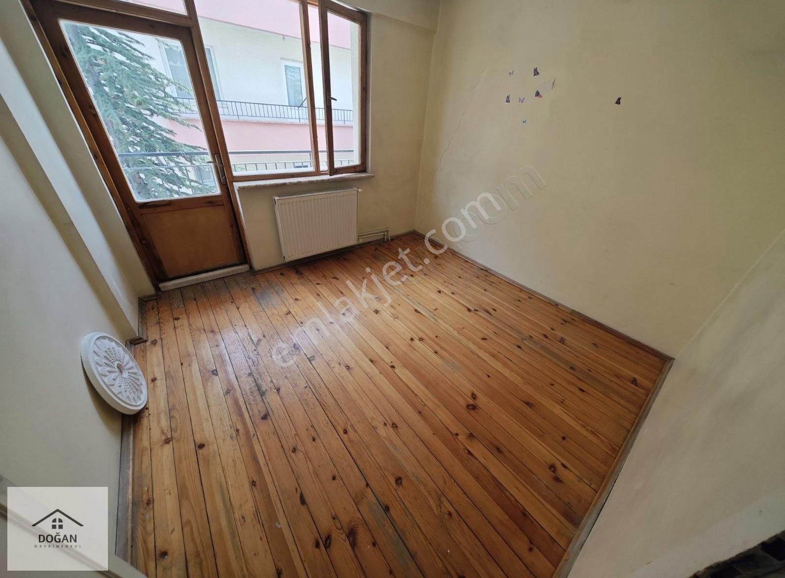 Sincan Tandoğan'da Ara Katta Bağımsız 3+1 Satılık Kupon Daire