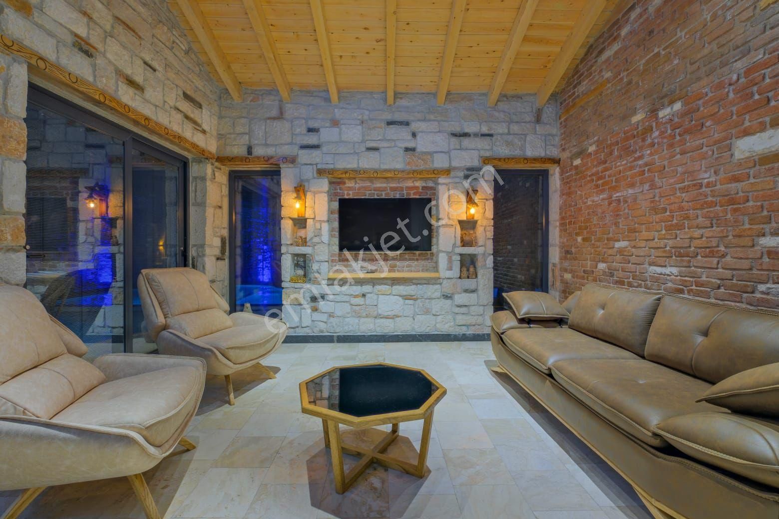 Fethiye Yakacık'da Kiralık 3+1 Havuzlu - Görsel 23