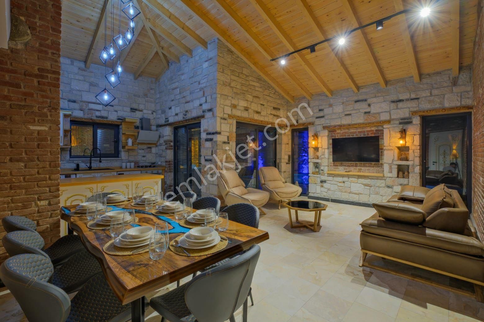 Fethiye Yakacık'da Kiralık 3+1 Havuzlu - Görsel 16