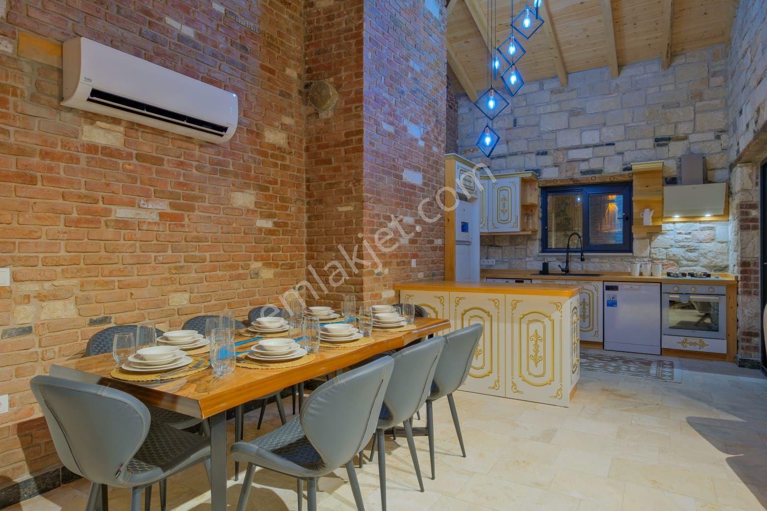 Fethiye Yakacık'da Kiralık 3+1 Havuzlu - Görsel 17