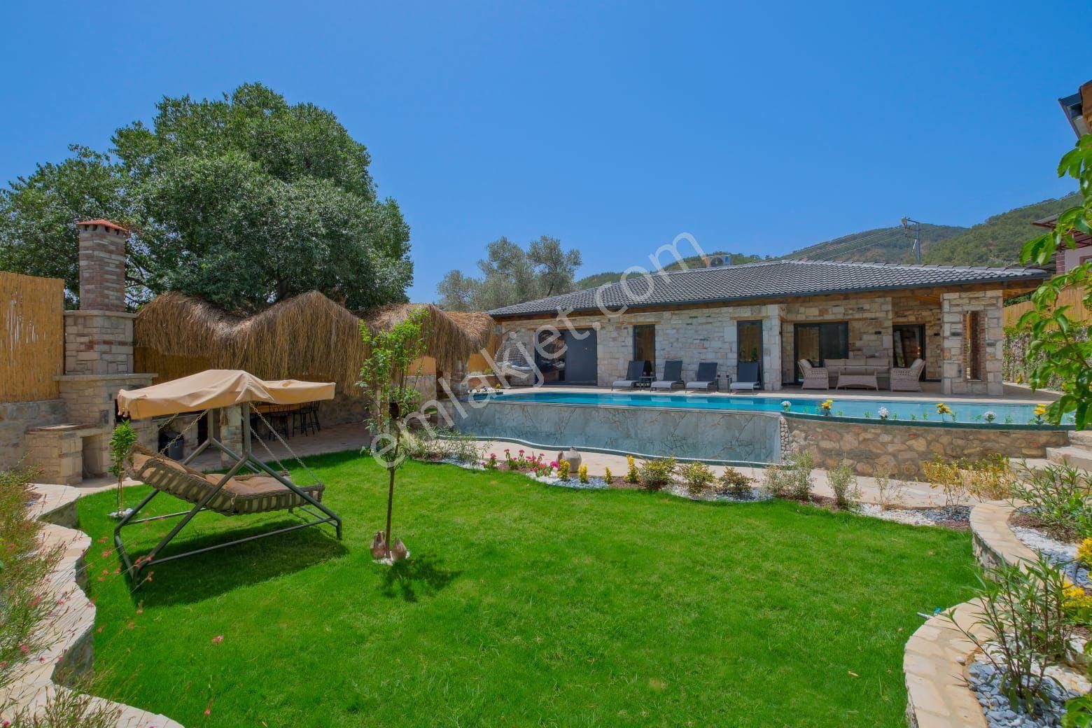 Fethiye Yakacık'da Kiralık 3+1 Havuzlu - Görsel 19