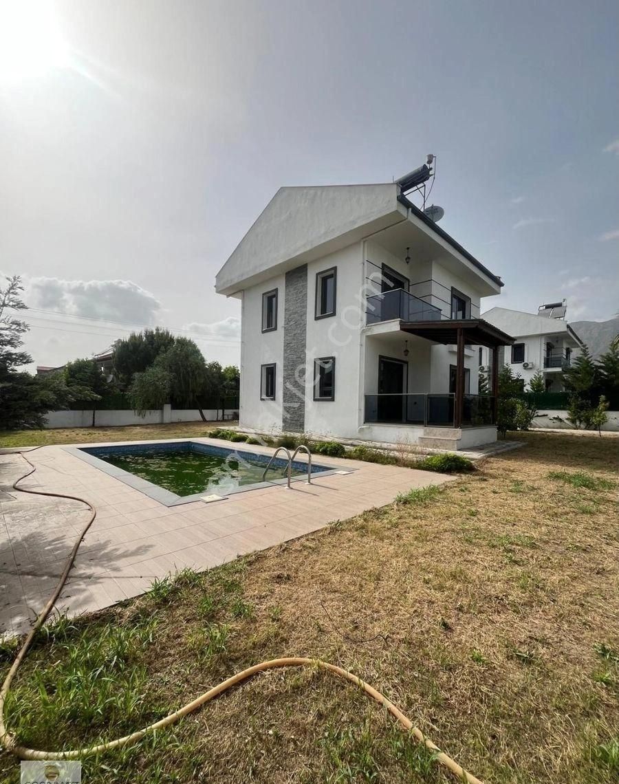 Köyceğiz Yeni Mah. Lüx 5+1 Havuzlu Satılık Villa