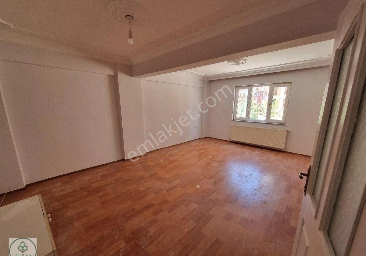 Bursa Nilüfer Üçevler'de Kiralık 2+1 Daire