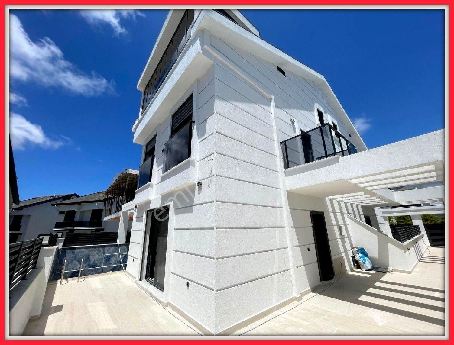 Didim'de Satılık 3+1 Villa